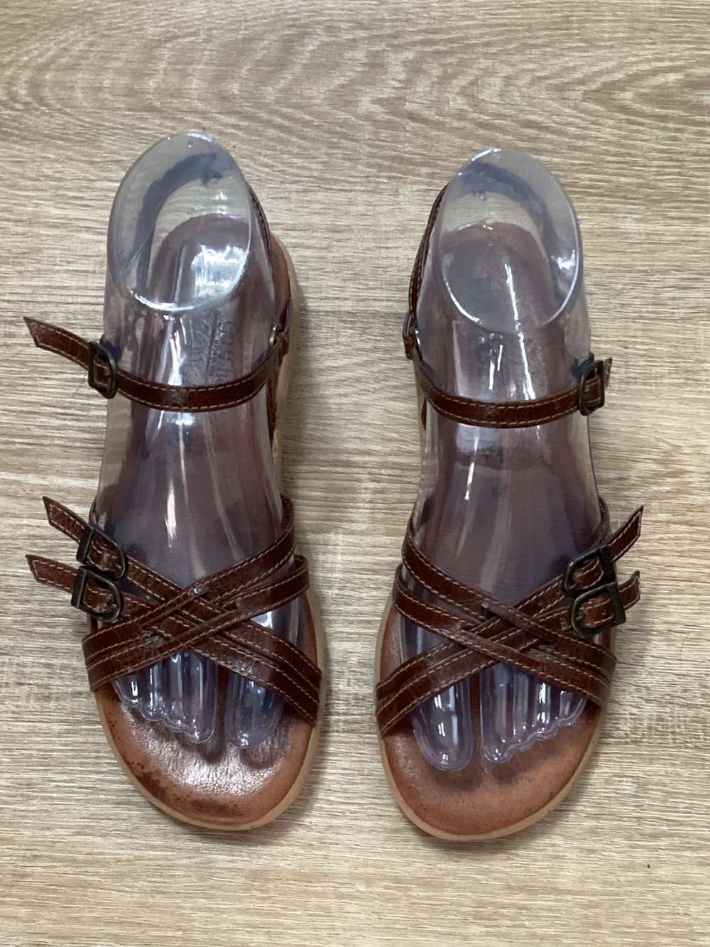 Famolare Vintage-inspiredStrapsody Flat Buckle Sandal Sz 7M